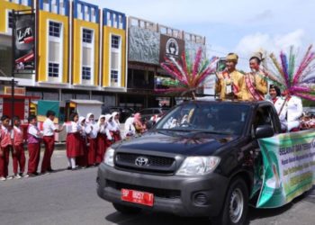 Piala Adipura ke-14 Diarak Keliling Kota Tanjungpinang