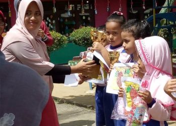 Aida Shafiqah Siregar Raih Juara Dua Lomba Kolase