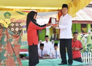 Ajang Siratulrahmi antara MA Syarif Hidayatullah dengan MAN 2 Kepulauan Meranti