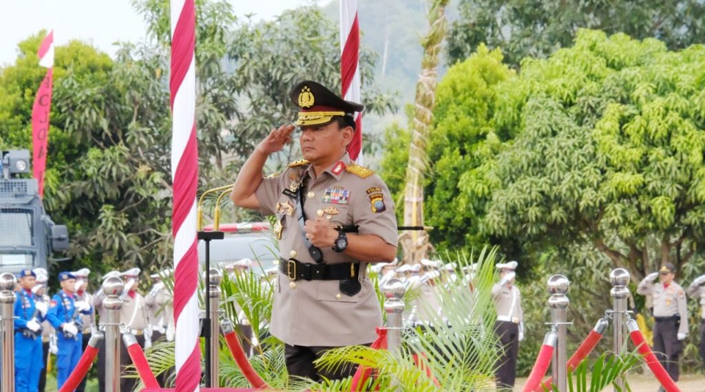 Upacara Peringatan HUT ke-14 Polda Kepri
