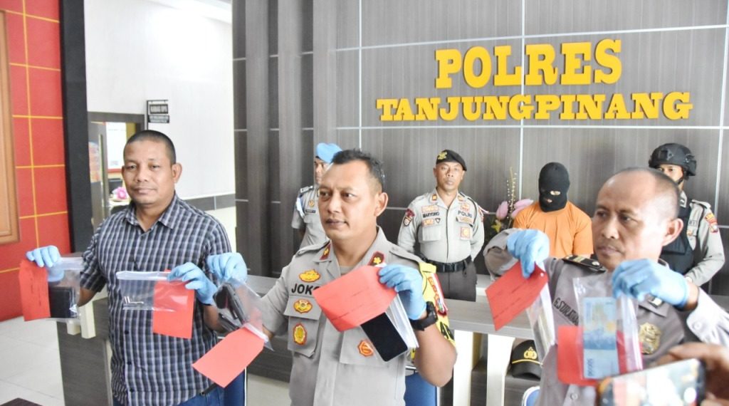 Polres Tanjungpinang Gelar Konferensi Pers, Tersangka Oknum Percobaan Pembunuhan Jaksa