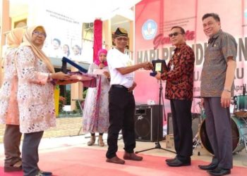 Memperingati Hardiknas, BPNB Kepri Gelar Pentas Seni Tampilkan 12 Sanggar dan Lomba Lukis Sejarah