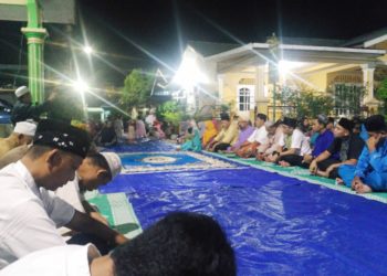 Ratusan Warga Blok C Kijang Kencana 3 Gelar Do’a Bersama dan Halal Bihalal, Menyambut Bulan Suci Ramadhan 1440 H/2019 M