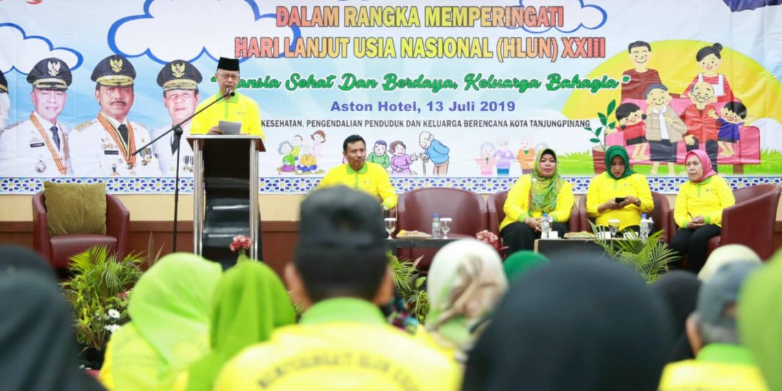 Walikota Tanjungpinang Syahrul Buka Kegiatan Workshop Kesehatan Lansia