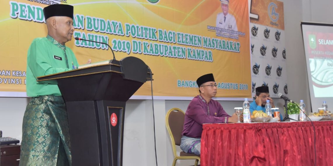 Pembukaan Resmi Kegiatan Pendidikan Budaya Politik Bagi Masyarakat Serta Elemen Masyarakat Di Kabupaten Kampar