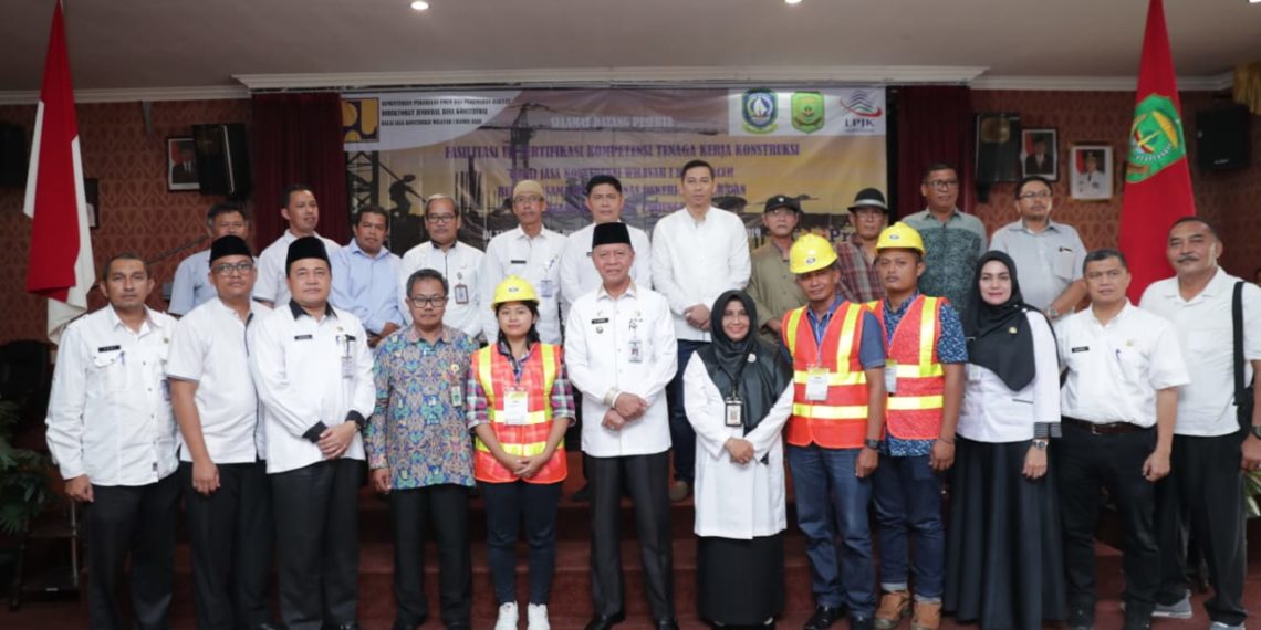 300 Tenaga Kerja Konstruksi Ikuti Uji Sertifikasi