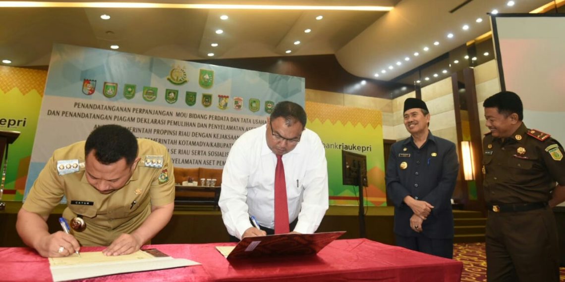 Selamatkan Aset Pemda, Kabupaten Kampar Buat MoU dengan Kejati Riau