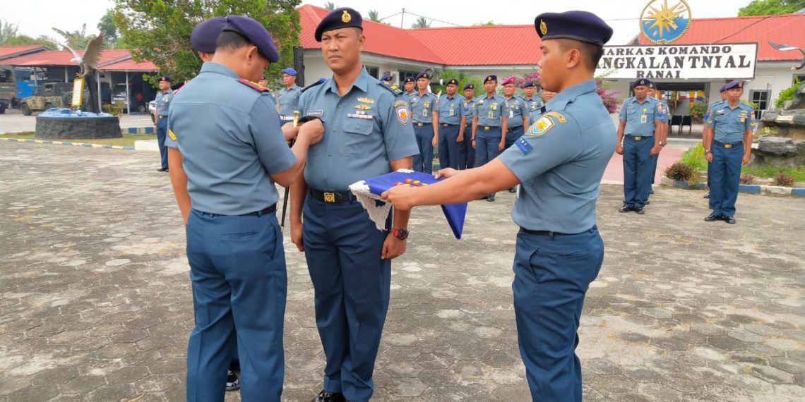 Lanal Ranai Laksanakan Upacara Serah Terima Jabatan Dankal Panda I.4-24