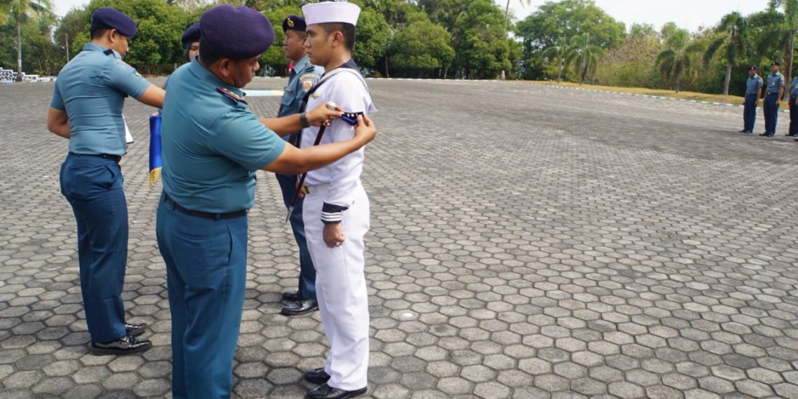 36 Prajurit Bintara dan Tamtama Lantamal IV Resmi Naik Pangkat