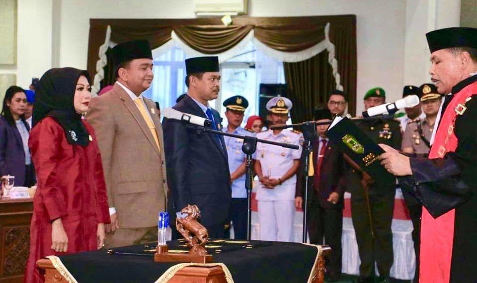 Pelantikan Unsur Ketua DPRD Kota Tanjungpinang