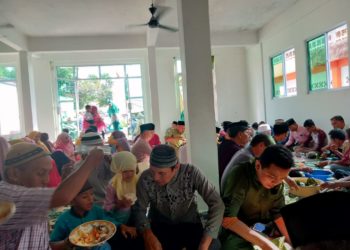 Mewakili Pembina Gempar Tanjungpinang, Ketua Gempar Hadiri Maulid Nabi Muhammad SAW di Surau Jabal Nur