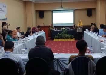 Balai Bahasa Kepulauan Riau Melaksanakan Kegiatan Kelompok Diskusi Terpumpun