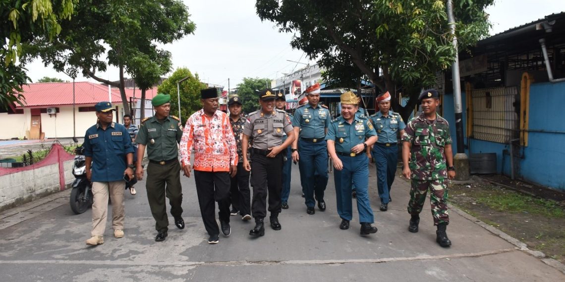 Irjenal Kasal Kunker ke Posal Tolop, Posal Sambu, Fasharkan Mentigi, Wing Udara 1 dan Lanudal TPI