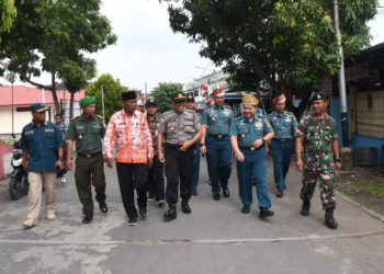 Irjenal Kasal Kunker ke Posal Tolop, Posal Sambu, Fasharkan Mentigi, Wing Udara 1 dan Lanudal TPI