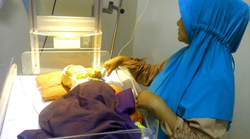 Minimnya Peralatan Medis Polindes Pulau Medang, YKSB Tanggap Serius Balita 6 Bulan Penderita Anemia ke RSUP Kepri