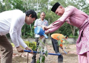 Peduli Lingkungan, Mari Tanam Pohon