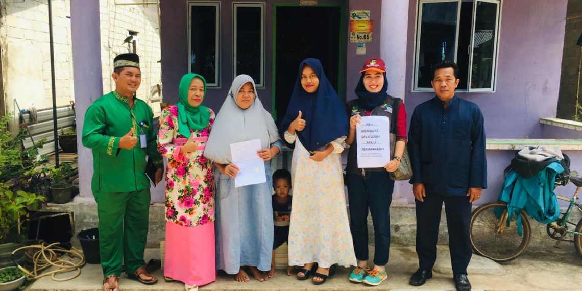 Dinsos Bintan Tinjau Tiga Rumah KPM PKH yang Telah Sejahtera