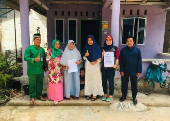 Dinsos Bintan Tinjau Tiga Rumah KPM PKH yang Telah Sejahtera