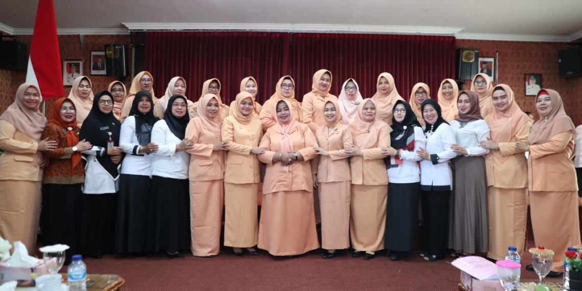 Dian Teguh Jabat Ketua DWP Tanjungpinang