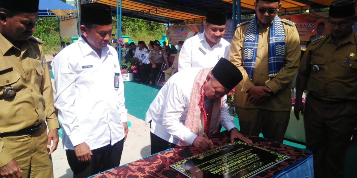 Kemenag Provinsi Kepri Resmikan Kantor KUA Kecamtan Bintan Pesisir di Hadiri Bupati Bintan