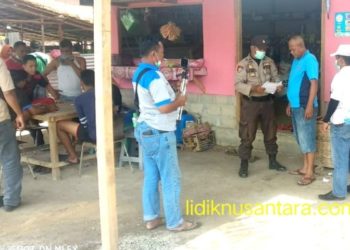 Beri Himbauan Pencegahan Covid-19, Camat Selayar Beserta Jajaran Berkeliling Kampung