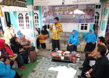 Serahkan Bantuan Motor Operasional, Isdianto Ingin Usaha Kecil Lebih Kreatif