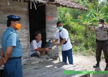 Perwakilan HI-MR Korwil Selayar Bagikan Sembako Bantuan Pembina Utama ke-Masyarakat Tidak Mampu