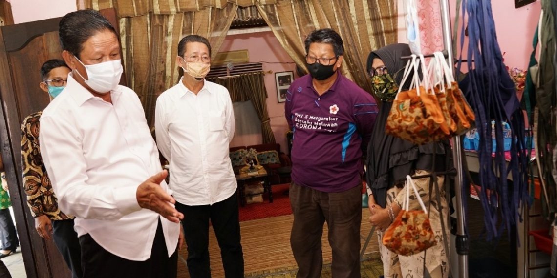 Produksi Masker, Isdianto Apresiasi UMKM