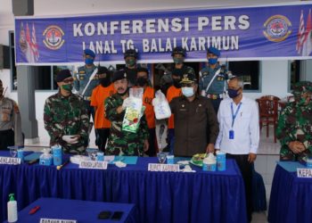Tim F1QR Lanal TBK Gagalkan Penyelundup Narkoba Seberat 2 Kg