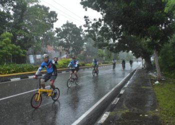 HUT ke-64 Penerbangan TNI-AL Dimeriahkan dengan Gowes Bersama