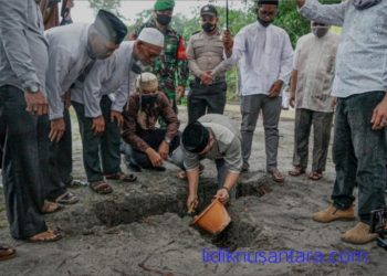 Wakil Bupati Lingga lakukan Peletakan Batu Pertama Kampung Qur’an