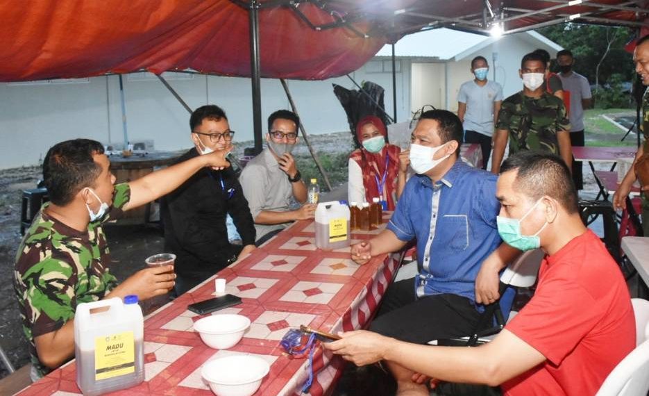 Madu Natuna Tiba di RSKI Galang