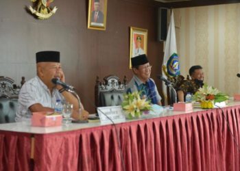 Isdianto Minta Sekolah Tak Bebani Orang Tua