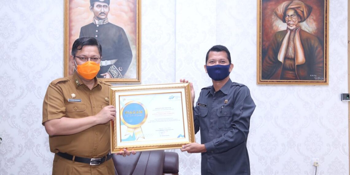 Sensus Penduduk Online 2020 Sukses, Pemko Tanjungpinang Terima Penghargaan