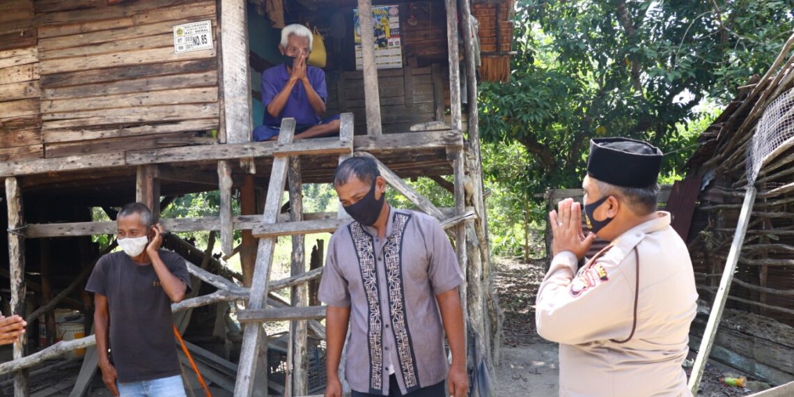 Kepedulian Kapolres Karimun, Jum’at Bhakti Sosial