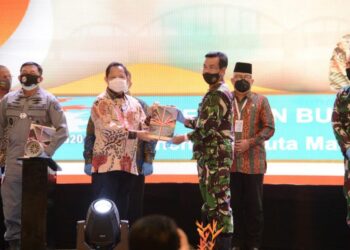 Danlantamal IV Hadiri Launching 5 Juta Masker untuk Wujudkan Pilkada Sehat 2020