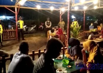Ciptakan Situasi Kondusif Covid-19, Polsek Senayang Bersama Satpol-PP Gelar Patroli Gabungan