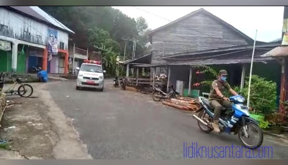 Cegah Penularan Covid-19, Petugas Puskesmas Penuba Gunakan Ambulance Menyosialisasikan 3M