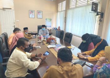 Pjs Bupati Bintan Tinjau Sekretariat DESK Pilkada Serentak 2020
