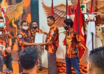 Ketua MPC PP Kota Tanjungpinang Hadiri Penyerahan SK Ranting PAC PP Tanjungpinang Timur