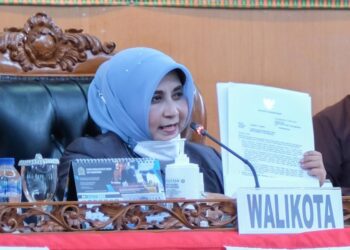 Rahma Serahkan Usulan Nama Calon Wawako ke DPRD Usai Sidang Paripurna