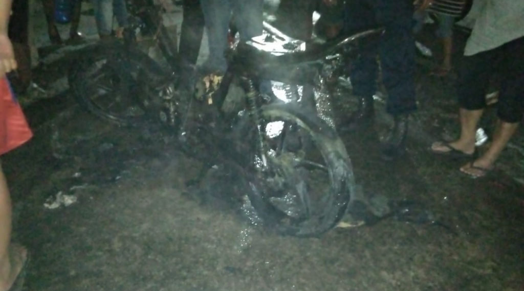 Kondisi sepeda motor setelah proses pemadaman.