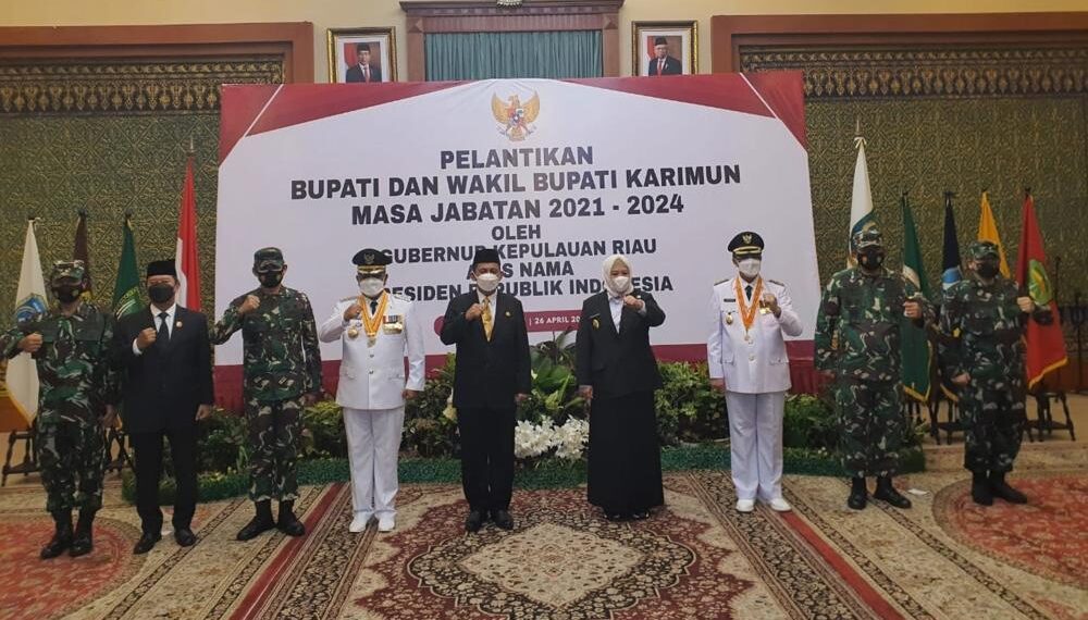 Danlantamal IV Hadiri Pelantikan Bupati dan Wakil Bupati Karimun