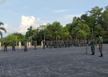 Asintel Danlantamal IV Beri Penghargaan Pada Segenap Prajurit dan PNS