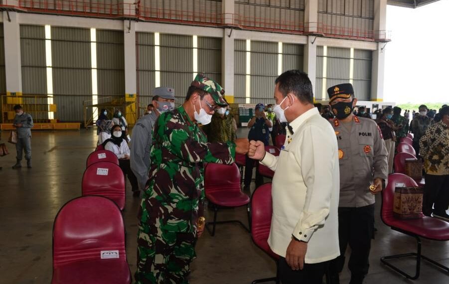 Danlantamal IV Sambut Menko Perekonomian RI di Batam