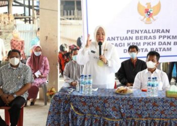 Wagub Marlin Dorong Bantuan Beras PPKM Agar Cepat Sampai ke Penerima