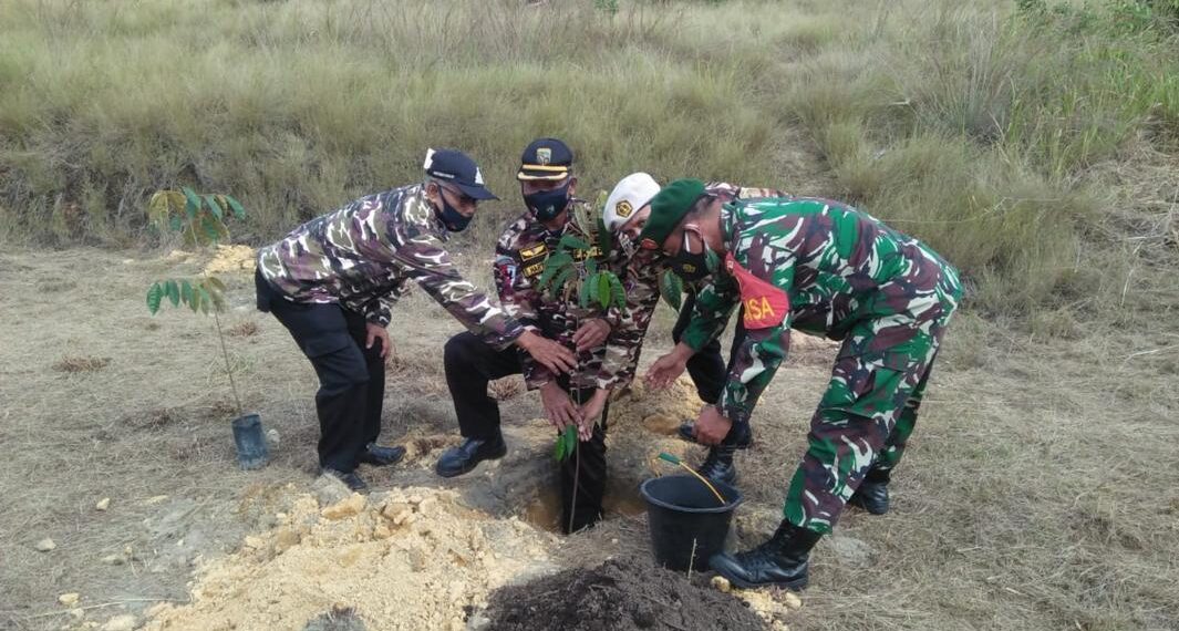 Kodim 0317/TBK Ajak Masyarakat Jaga Kelestarian Lingkungan dengan Tanam 1000 Pohon