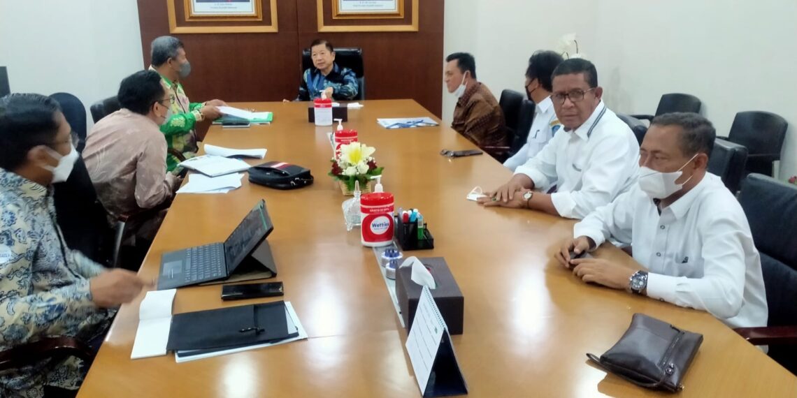 Serius Bangun Infrastrukur, Gubernur Kepri Bawa Dua Bupati Ketemu Kepala Bappenas