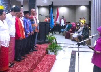 Wali Kota Rahma Lantik Pengurus IKMAL Tanjungpinang Periode 2022-2022