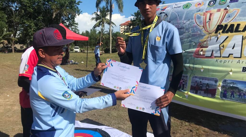 Pratu Syamsuddin Raih 2 Medali Emas Dalam Event KACC 2022 